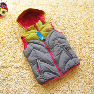 <em>阿迪</em>冬撞色<em>连帽</em>大码<em>棉背心女</em>三叶草运动<em>棉马甲</em>