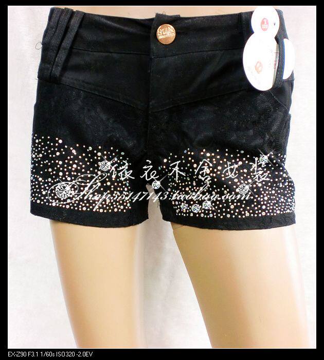 2012新款带钻黑色<em>雪纺短裤女</em>春夏秋冬正品满