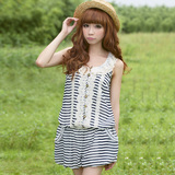 j-com。za*ra日系半截<em>钩花蕾丝</em>毛呢<em>短裤</em>。k34