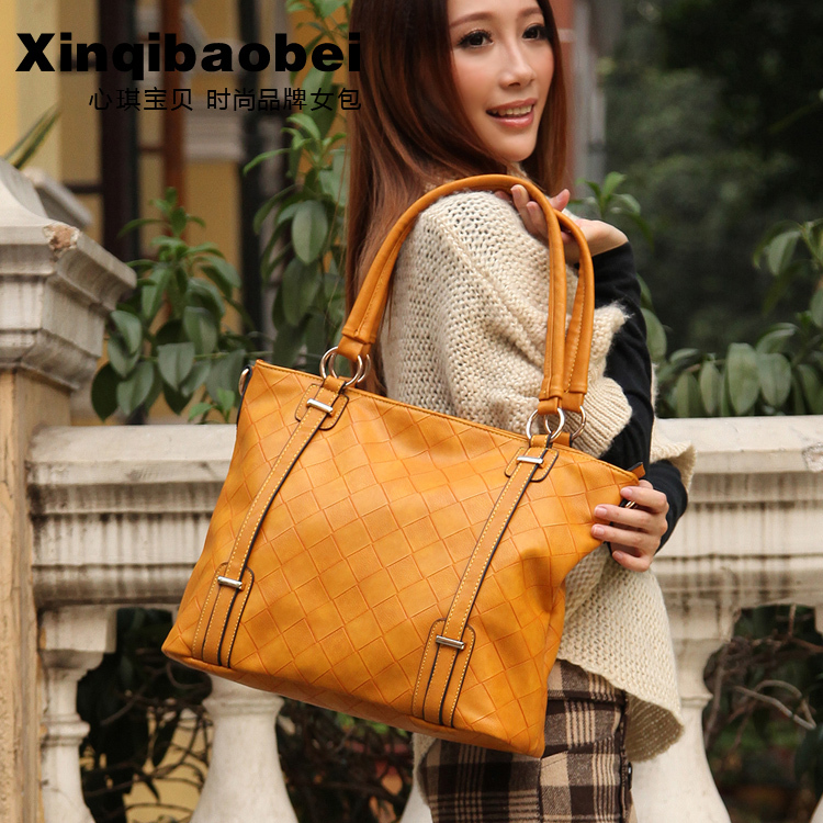 潮单肩斜跨手提包...