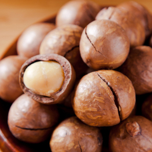 特产坚果零食...