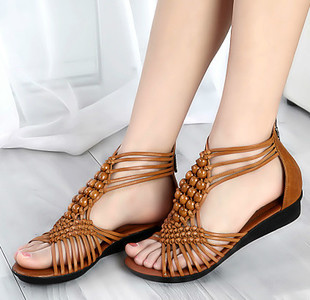凉鞋平底低跟串珠坡跟...