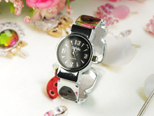 Hermosa Moda modelos femeninos reloj pulsera es la venta de la nueva cosecha en el suministro de los fabricantes de Jinmai 13,6 yuanes