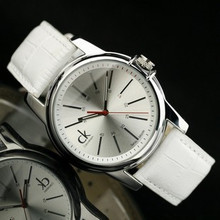 El nuevo CK relojes correa de cuero negro hombres casuales reloj de cuarzo y en la Tabla 3 colores opcionales relojes para hombre