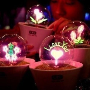  情人节创意礼品送女生送女友老婆浪漫特别女朋友生日礼物花火夜灯