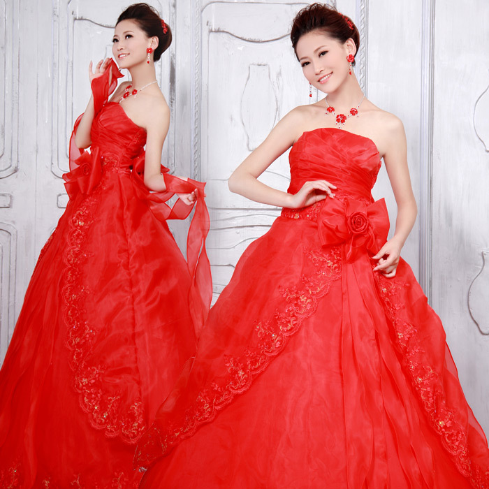 红色唯美蕾丝时尚婚纱齐地婚纱 韩版公主超长蝴蝶结 大码婚纱礼服胖mm显瘦 红色唯美蕾丝时尚婚纱齐地婚纱 韩版公主超长蝴蝶结 大码婚纱礼服胖mm显瘦