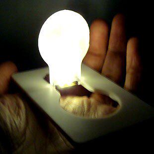 Doulex正品 LED创意卡片灯 银行卡大小可放进钱包