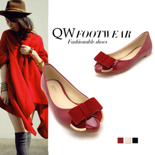Wei privately owned red! Show foot white! [HanGuoYuan single] metal paint a small bowknot adornment single shoes