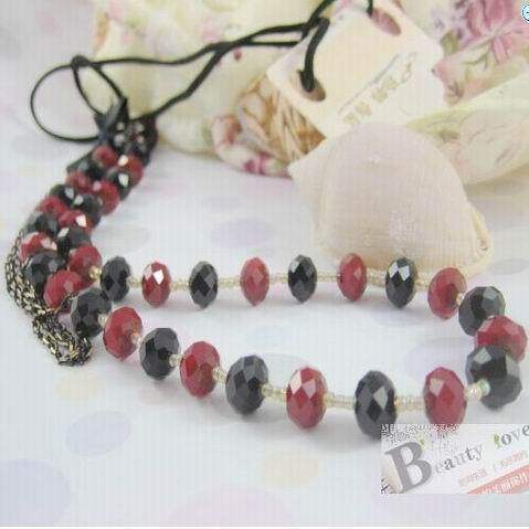 价限量版 韩版 流行系列 水晶 红与黑 <em>毛衣链</em> - 