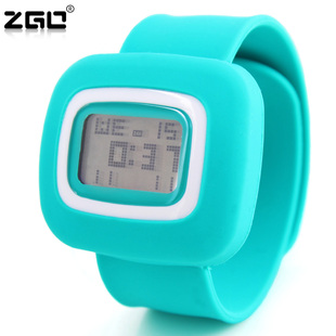  包邮 电子表时尚拍拍表糖果色果冻表啪啪表男孩硅胶啪啪圈女孩