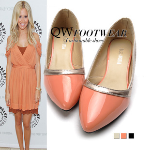 South Korea single elegant fair maiden wind coat of paint OL beauties spell silver edge comfortable super beauty in shallow pointed mouth documentary shoes