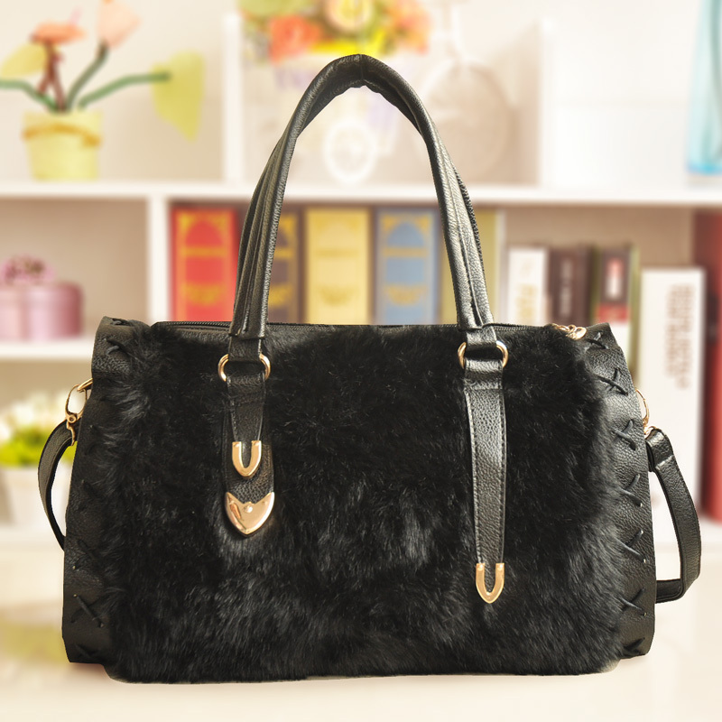 皮草手提包枕头包...