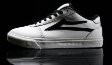 �ؼۣ�LAKAI MANCHESTER ����Ь ES ETNIES DVS EMERICA