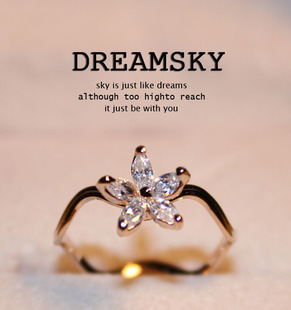  DREAMSKY 暗自的优雅 闪亮锆石 小花朵镶嵌钻石戒指
