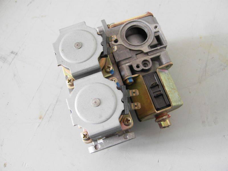 �ʹ�ӣ������SCH-1096ȼ��������ӣ������110V ��ŷ� �۸�:100.00