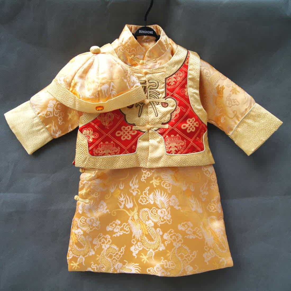 ������ ��ƷͯҥС�Ƶ����ۺ챳����װ�޷������� Լ0-6�� ��ɫ �۸�:109.00