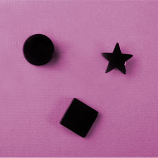 满19包邮黑色五角星磁铁耳钉男无耳洞吸铁石