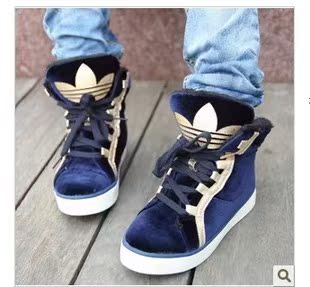  冬款冬靴子三叶草潮爆运动休闲鞋 男女童低筒短靴内加绒棉靴