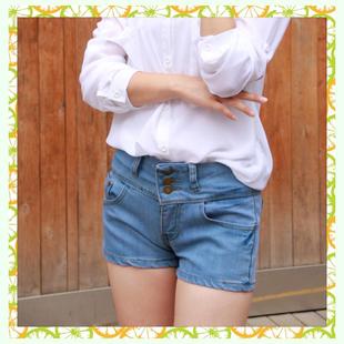 淘宝网<em>牛仔短裤</em>经典蓝清爽随性百搭款<em>牛仔短裤</em>