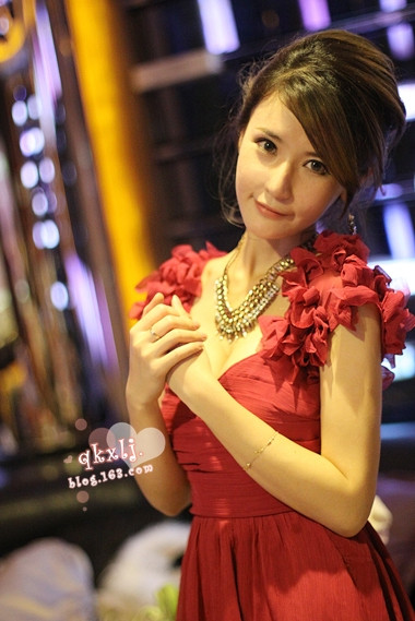 呛口小辣椒blog过亿性感大露背party晚宴礼服裙连衣裙(实拍)