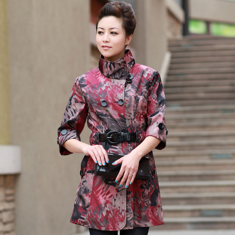 2012<em>女士</em>花<em>风衣</em>_<em>风衣</em>女修身花 - <em>风衣</em>女外套春