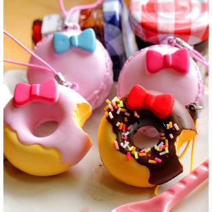 出口日本 Hello Kitty 可爱甜美 甜甜圈面包 铜锣烧 手机挂件