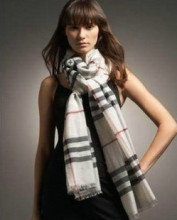 �ؼ� �ͱ��� ����ͬ�� Burberry Χ�� ��˿��ë Χ������ ����