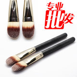 MAC/ 冲心特价 190粉底扫 粉底刷 化妆刷 foundation bru