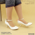 ╭ 达芙妮2010春季新款女鞋 简单帅气个性时尚高跟鞋单鞋11009