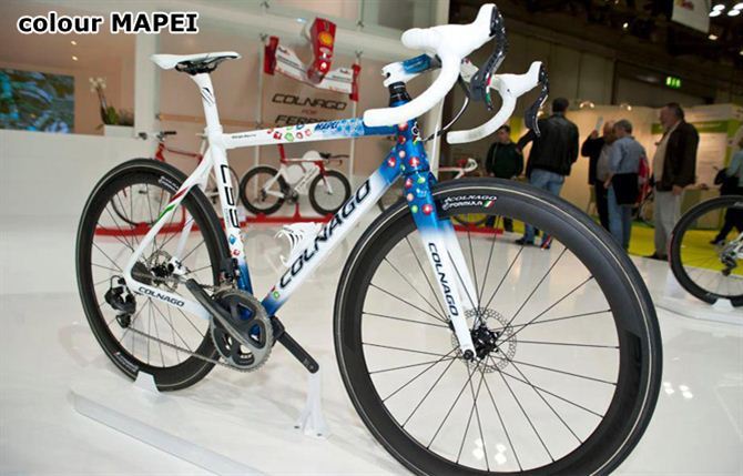 Шоссейный велосипед Colnago