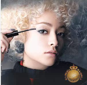 恋爱魔镜(第三代)睫毛膏 ￥68