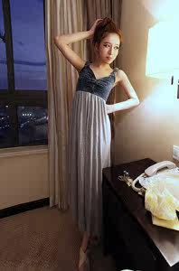 2011新款女装欧美风夏日潮流装 牛仔拼接吊带背心连衣裙 长裙307