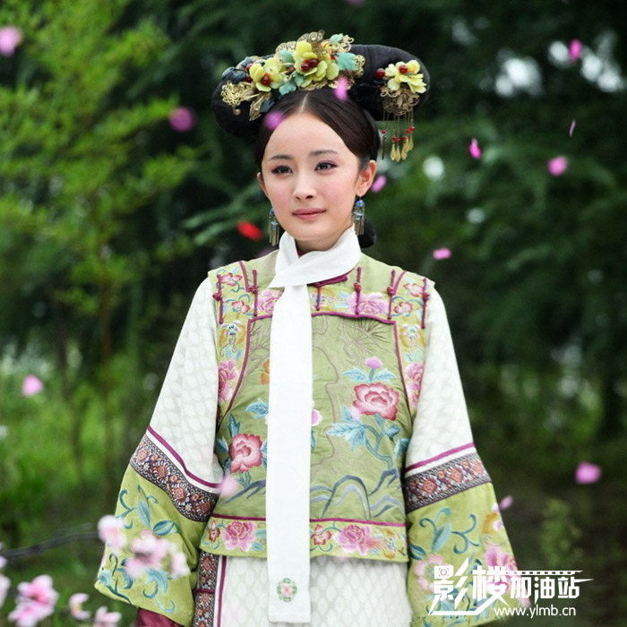 云想服饰 : 云想服饰<em>图片</em>及搭配,云想服饰价格-