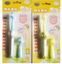 三皇冠 日康幼儿训练牙刷3520适合18个月宝宝以上2个刷头