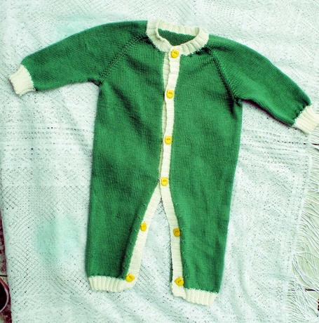 纯手工<em>编织</em>儿童毛衣 <em>宝宝毛衣</em> 连体衣 爬<em>服</em> 棉线