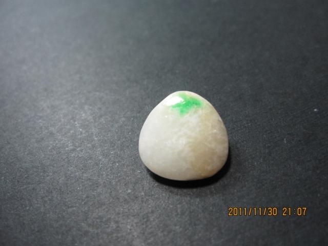 原国营玉雕厂改制 库存老坑 天然翡翠原石 毛料 戒面在类目 珠宝/钻石/翡翠/黄金, 翡翠(新), 珠宝奇石中 - 来自Buy2taobao.com提供专业的淘宝代购服务