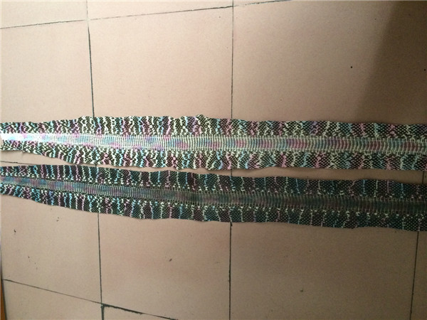 背開大王蛇皮 噴色精品女鞋 手包蛇皮材料15厘米寬 1.4米長在類目 居家布藝, 布料/面料/手工diy布料面料中 - 來自Buy2taobao.com提供專業的淘寶代購服務
