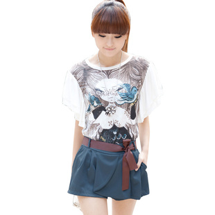 2012夏装新款女装 宽松蝙蝠袖小魔女休闲纯棉修身短袖T恤 110430