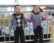 新年礼物2011冬男女童毛衣外套羊羔绒内里清仓3折全民疯抢爆款