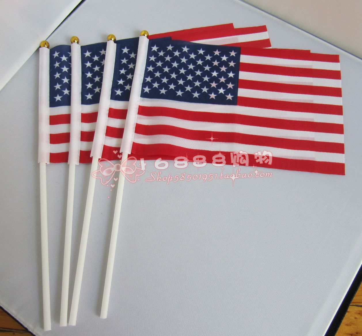 7号美国国旗,美国手旗,美国手摇旗(规格:20*30CM)在类目 电子词典/电纸书/文化用品, 教学演示/展示告示用品, 旗帜中 - 来自Buy2taobao.com提供专业的淘宝代购服务