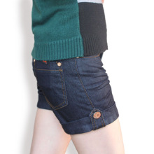 深色牛仔<span class=H>裤</span>短装百搭时尚女短<span class=H>裤</span>反边显瘦两条包邮夏天大码<span class=H>短靴</span><span class=H>裤</span>潮