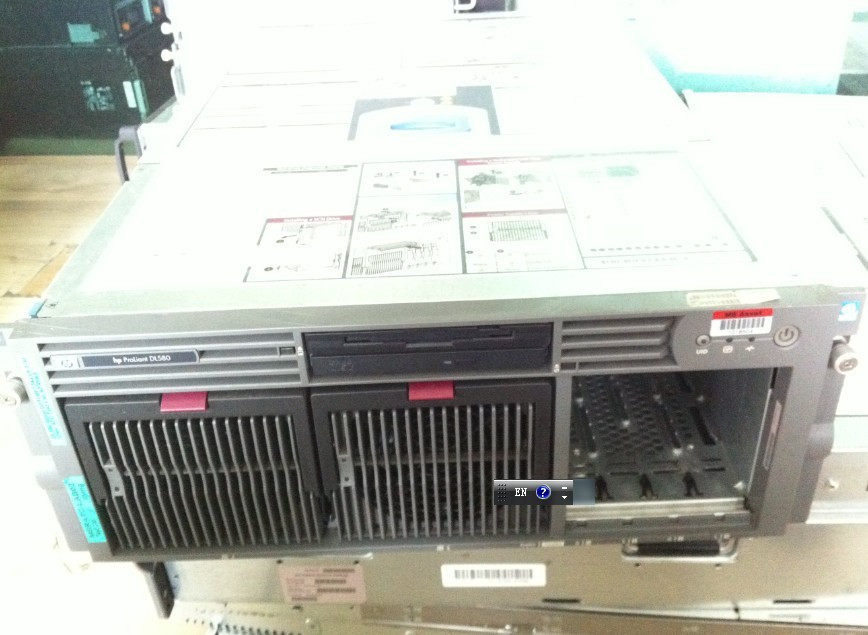 HP DL580G2 ��·������ XEON MP 3.0X4/4GB/73G*3 �۸�:4200.00
