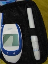 推荐原装台湾产高准确度电子血糖仪85元送50片试纸试片送50针特价