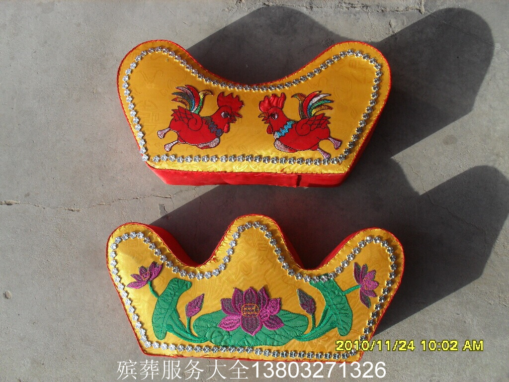 【头枕脚枕】寿衣 殡葬用品 丧葬用品 花圈 骨灰盒 1件20对|msdalam kategori Perniagaan/perabot pejabat, Funeral Industri Perabot, keranda cinerary - dari Buy2taobao.com untuk memberikan perkhidmatan ejen Taobao profesional membeli