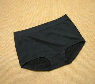 <span class=H>华歌尔</span>品质 出口香港 高弹莫代尔棉 女士无痕<span class=H>内裤</span>