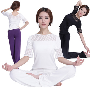 瑜伽服款式推荐  瑜伽服品牌_乐呵呵