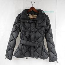 【国内现货】专柜正品Burberry巴宝莉女士黑色中款系带<span class=H>羽绒</span><span class=H>服</span>