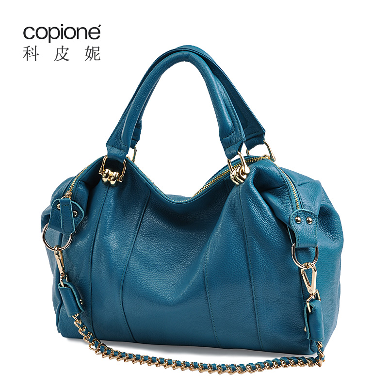 Сумка Copione NP103 /901 /40 Copione / Ke Pini Девушки Кожа быка Мягкие Молния Сумка-планшет на молнии, Сумка для документов, Сумка с карманом на молнии, Карман для мобильного Мешкообразная сумка Линия шва Однотонный цвет Да Мягкая Нет Нет 100 Для отдыха Средняя (максимальная длина 30-50 см) Бизнес / ПР Квадратная форма Одна ручка Сумочка с ремешком Сумка Copione NP103 /901 /40 Copione / Ke Pini Девушки Кожа быка Мягкие Молния Сумка-планшет на молнии, Сумка для документов, Сумка с карманом на молнии, Карман для мобильного Мешкообразная сумка Линия шва Однотонный цвет Да Мягкая Нет Нет 100 Для отдыха Средняя (максимальная длина 30-50 см) Бизнес / ПР Квадратная форма Одна ручка Сумочка с ремешком