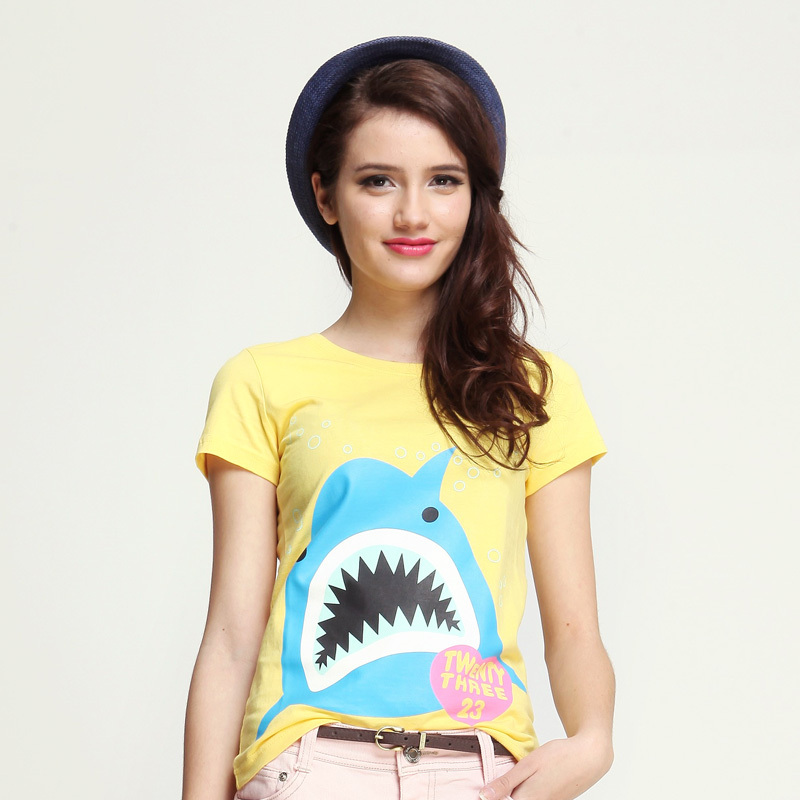 休闲情侣圆领卡通短袖...