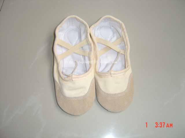 舞蹈用品/舞蹈鞋/基訓鞋/芭蕾鞋/皮頭兩底鞋在類目 運動/瑜伽/健身/球迷用品, 舞蹈/健美操/體操, 現代舞, 現代舞鞋中 - 來自Buy2taobao.com提供專業的淘寶代購服務